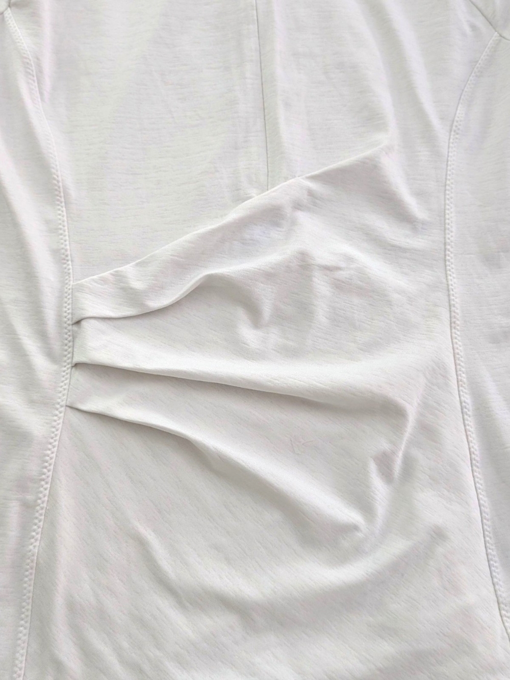 NWOT Athleta White Long-Sleeve Performance Tee With Roughing, Size Small - Picture 4 of 13